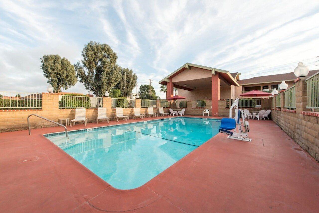 Econo Lodge Anaheim North Экстерьер фото