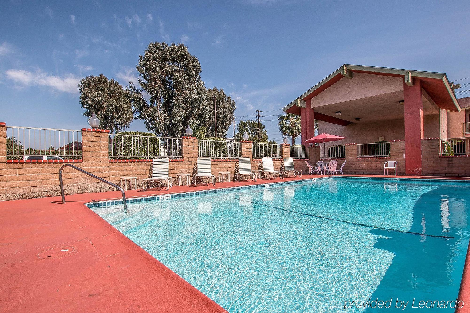 Econo Lodge Anaheim North Экстерьер фото