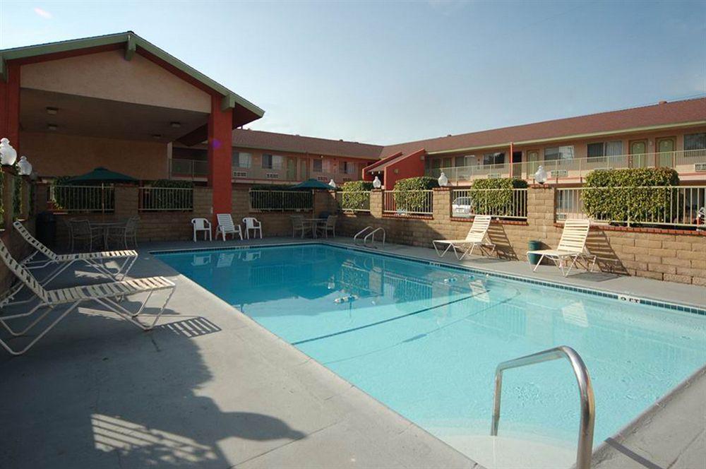 Econo Lodge Anaheim North Экстерьер фото
